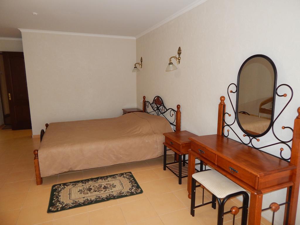 Delfin Hotel Kobleve Szoba fotó