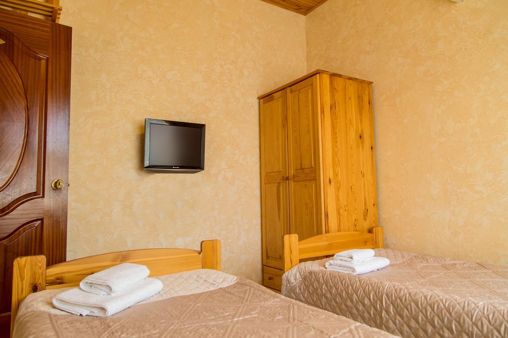 Delfin Hotel Kobleve Kültér fotó