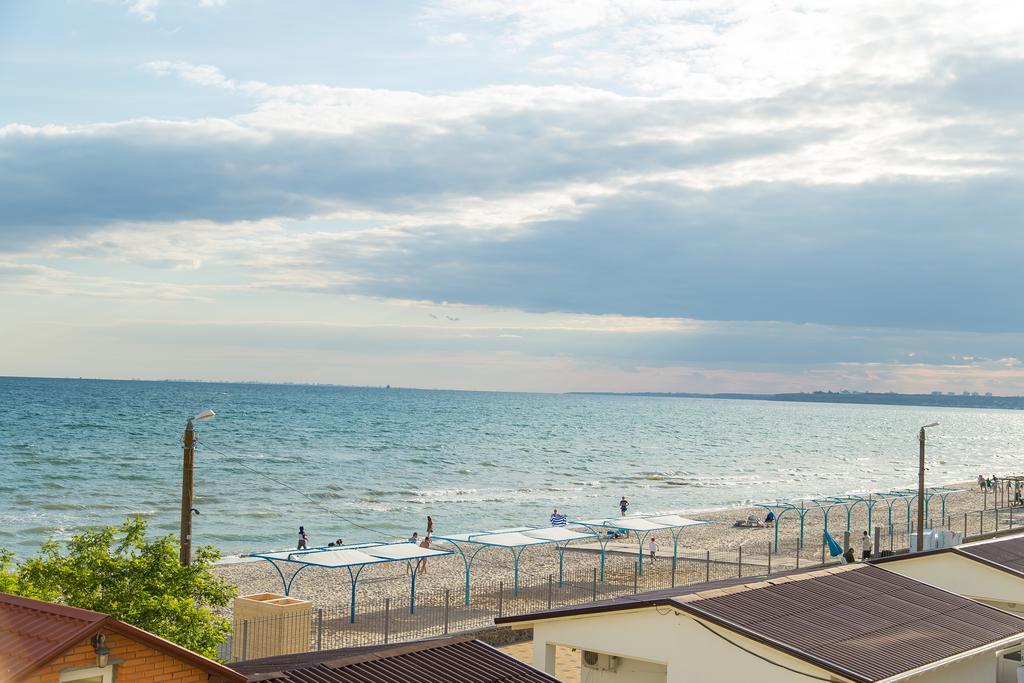 Delfin Hotel Kobleve Kültér fotó