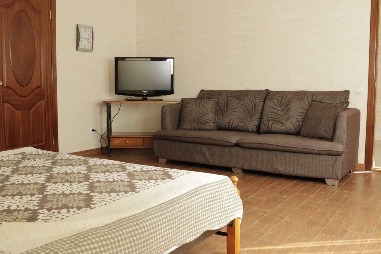 Delfin Hotel Kobleve Kültér fotó